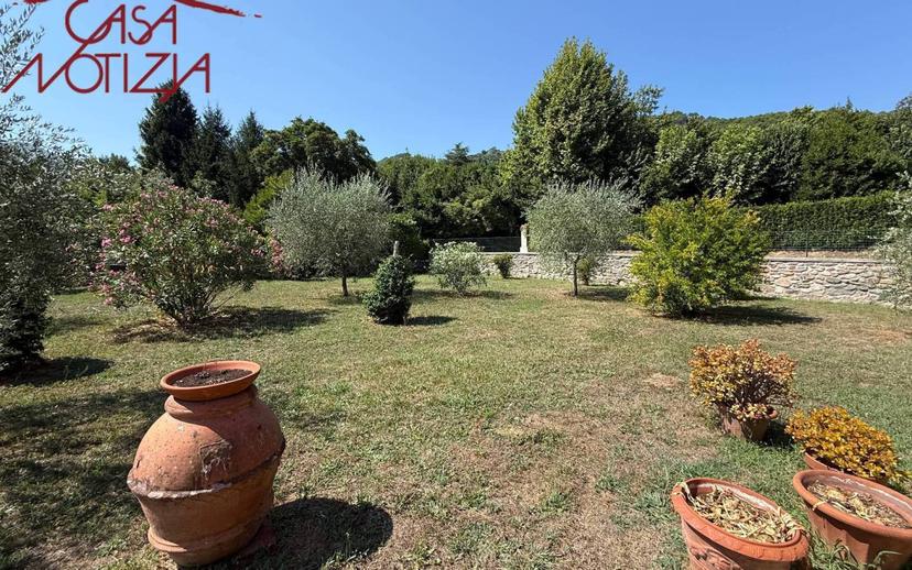 Villa unifamiliare, ottimo stato, 140 m², Vorno, Capannori — foto 2 di 32
