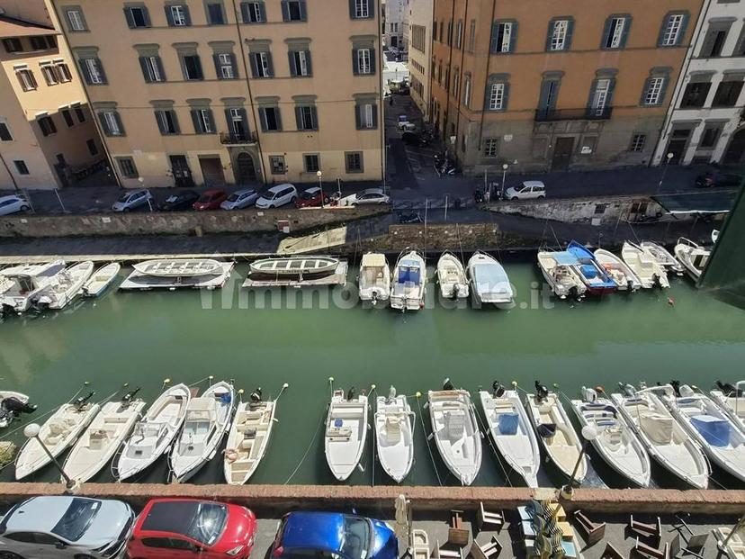 Quadrilocale ottimo stato, terzo piano, Quartiere Venezia, Livorno — foto 14 di 19