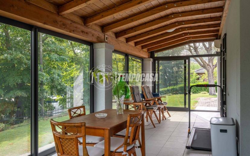 Villa bifamiliare, buono stato, 450 m², Centro, Castellarano — foto 37 di 74