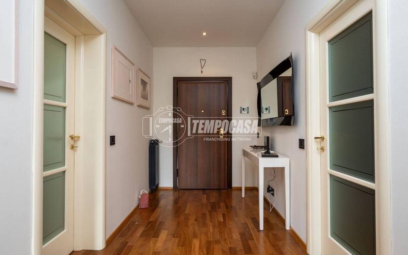 Villa bifamiliare, buono stato, 450 m², Centro, Castellarano — foto 29 di 74
