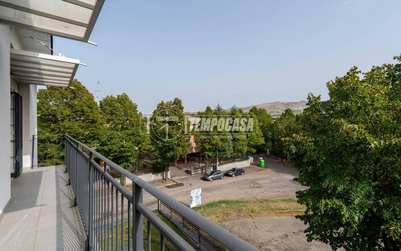 Villa bifamiliare, buono stato, 450 m², Centro, Castellarano — foto 23 di 74
