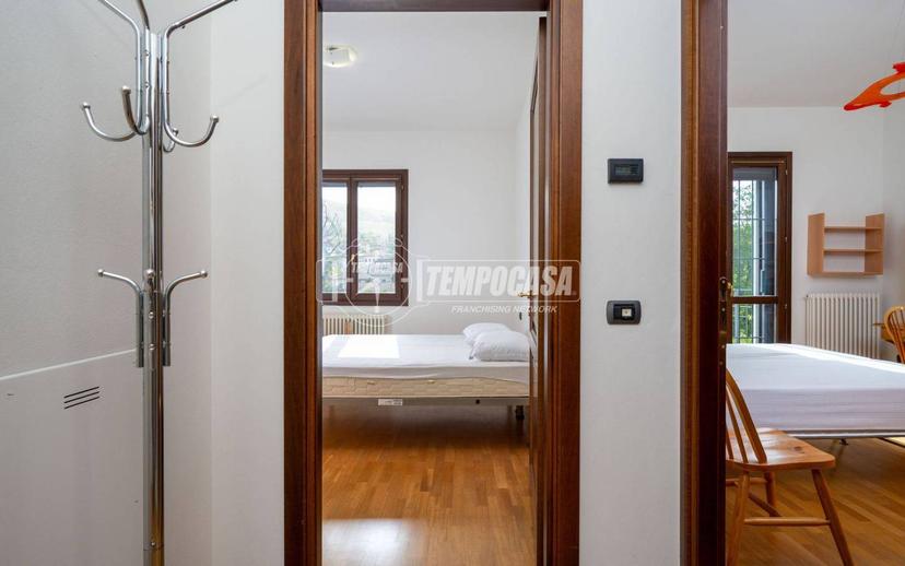 Villa bifamiliare, buono stato, 450 m², Centro, Castellarano — foto 9 di 74
