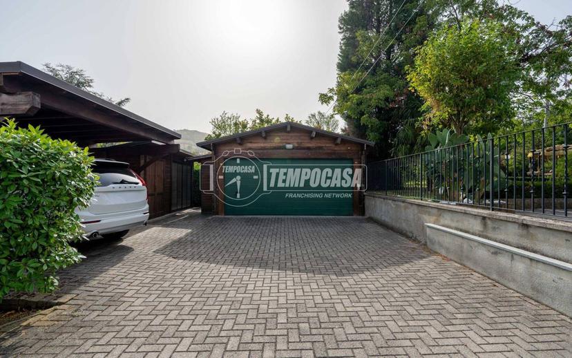 Villa bifamiliare, buono stato, 450 m², Centro, Castellarano — foto 58 di 74