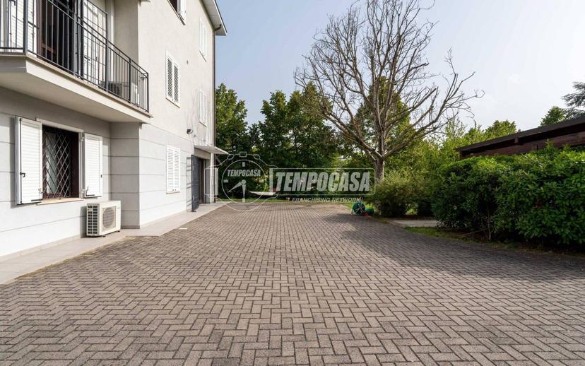 Villa bifamiliare, buono stato, 450 m², Centro, Castellarano — foto 7 di 74