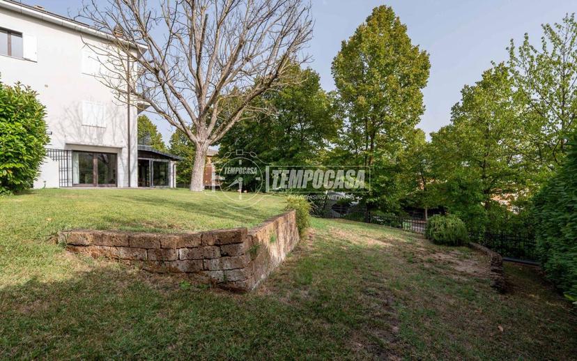 Villa bifamiliare, buono stato, 450 m², Centro, Castellarano — foto 50 di 74