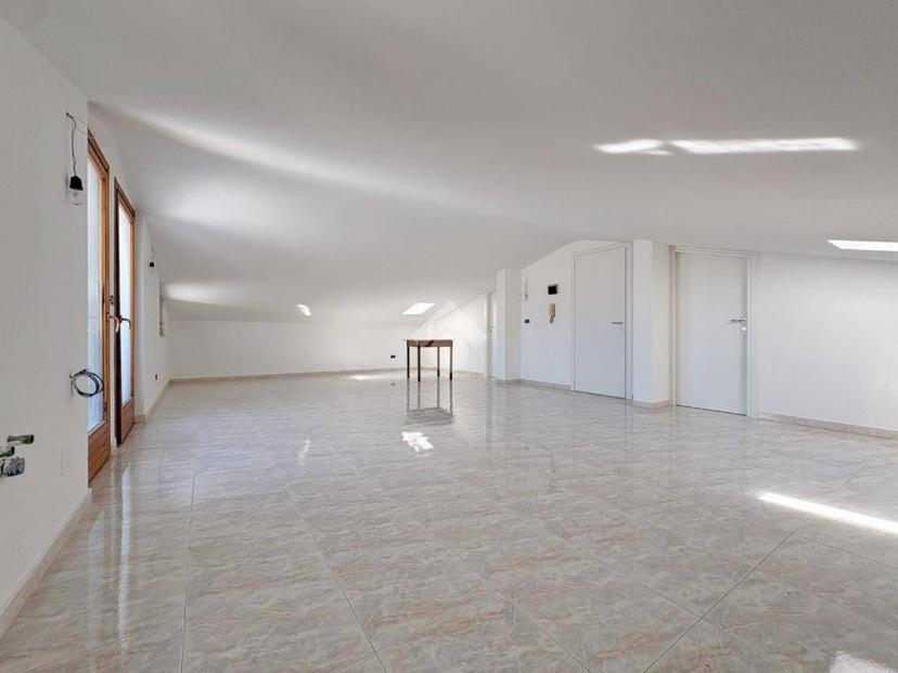 Mansarda via Roma 457, Silvi Marina, Silvi — foto 13 di 19