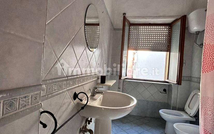Trilocale via Gaetano Donizetti 9, Centro, Cassino — foto 13 di 20