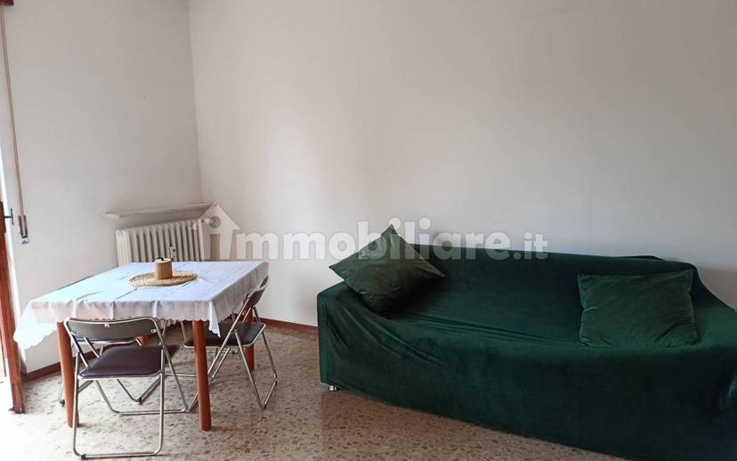 Trilocale via Generale Oreste Zavattari, Centro, Tortona — foto 2 di 8