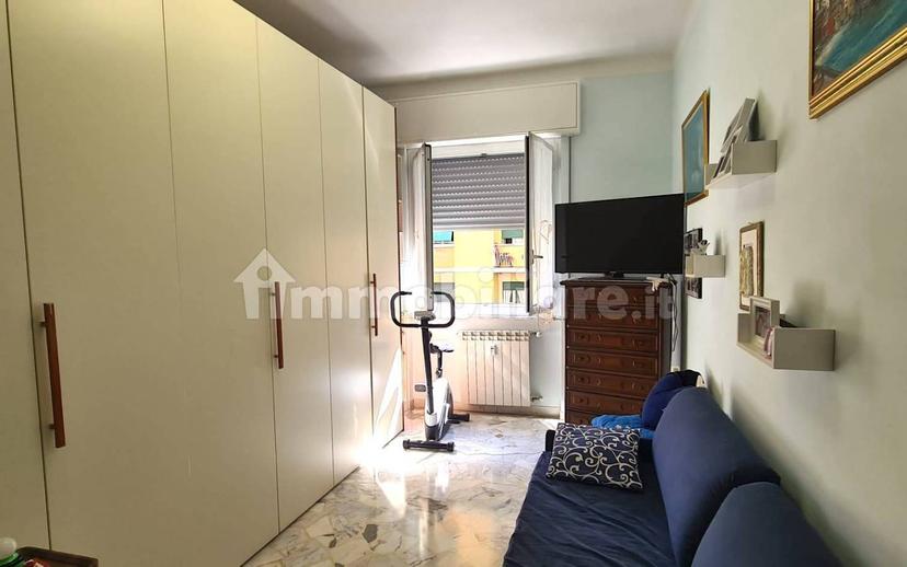 Appartamento via Piacenza, Molassana, Genova