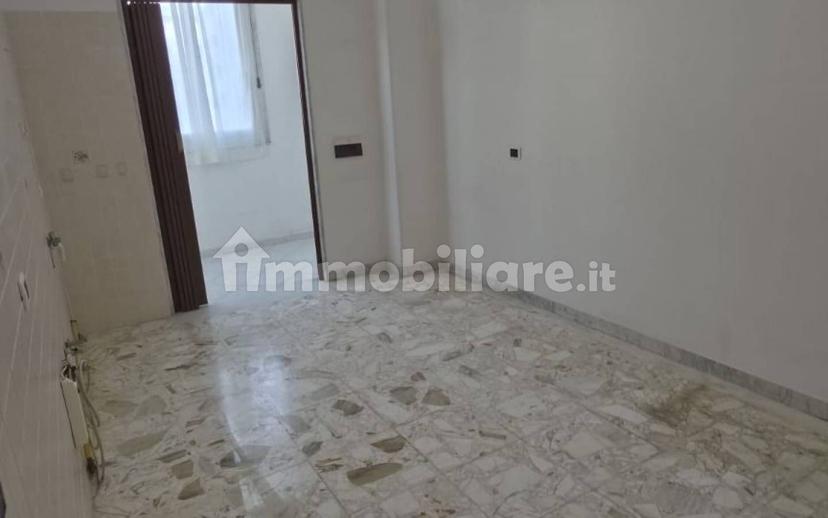 Trilocale via Buccari 15, Tre Carrare, Taranto — foto 5 di 17