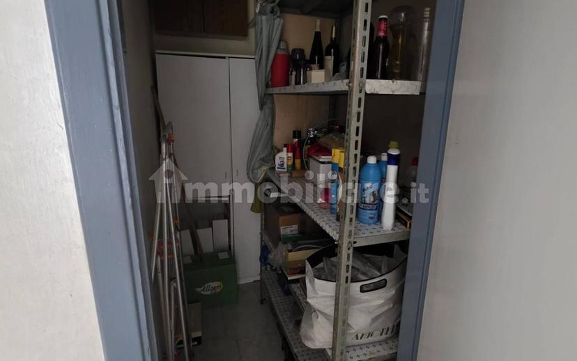 Appartamento buono stato, primo piano, Centro Storico, Benevento — foto 7 di 19