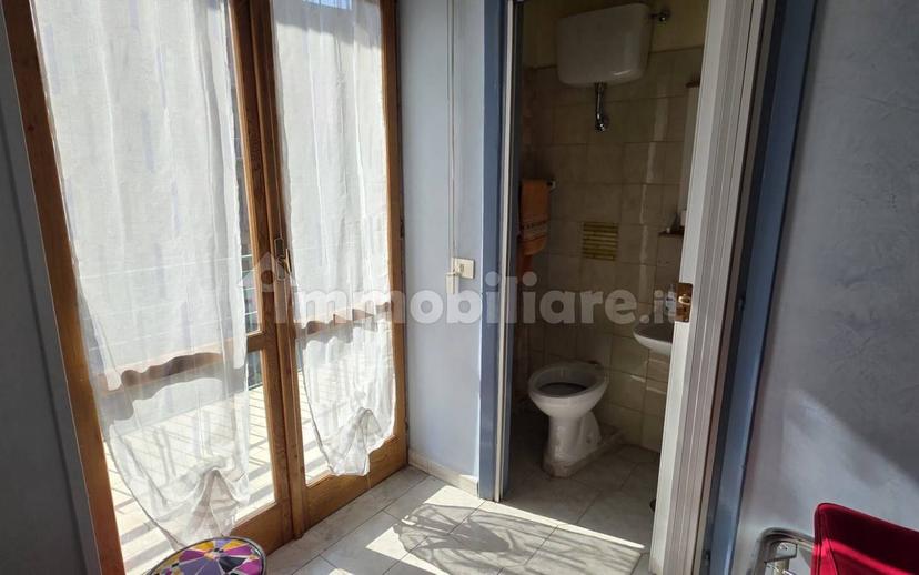 Appartamento buono stato, primo piano, Centro Storico, Benevento — foto 2 di 19