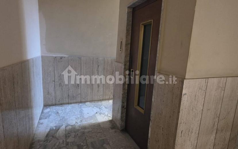 Appartamento buono stato, primo piano, Centro Storico, Benevento — foto 14 di 19