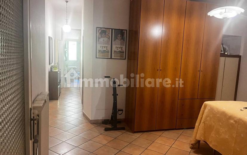 Trilocale via dell'Anfiteatro, Centro Storico, Spoleto — foto 8 di 14