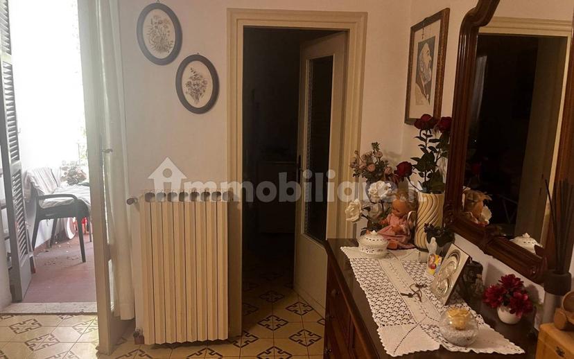 Trilocale via dell'Anfiteatro, Centro Storico, Spoleto — foto 13 di 14
