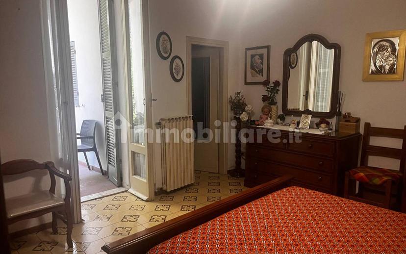 Trilocale via dell'Anfiteatro, Centro Storico, Spoleto — foto 7 di 14