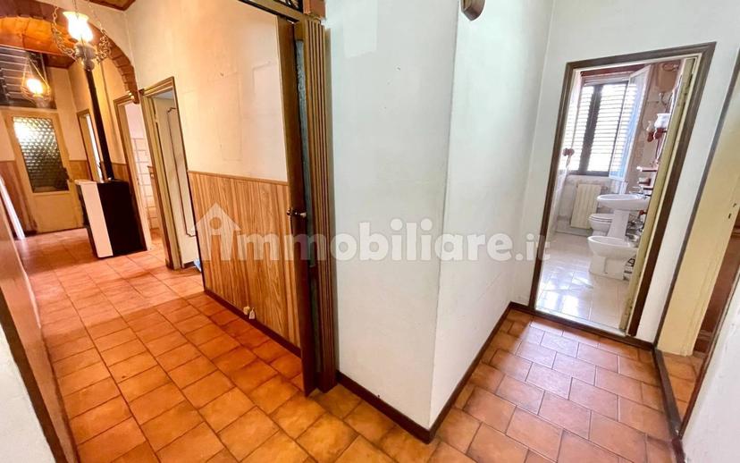 Quadrilocale via Massimiliano Soldani, Città, Montevarchi — foto 18 di 19