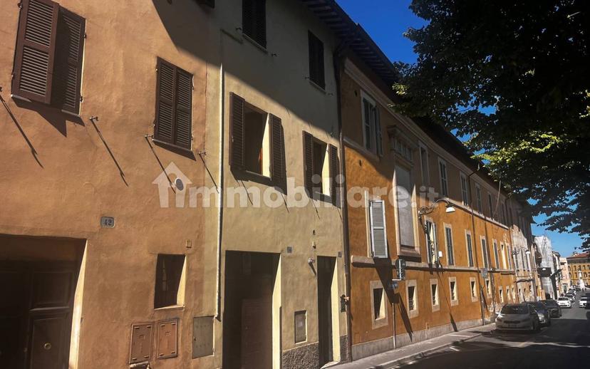 Trilocale via dell'Anfiteatro, Centro Storico, Spoleto