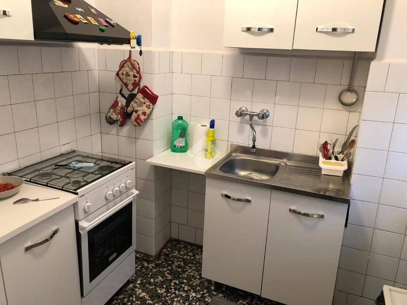 Quadrilocale viale Camillo Golgi 35, Policlinico, Pavia — foto 2 di 24