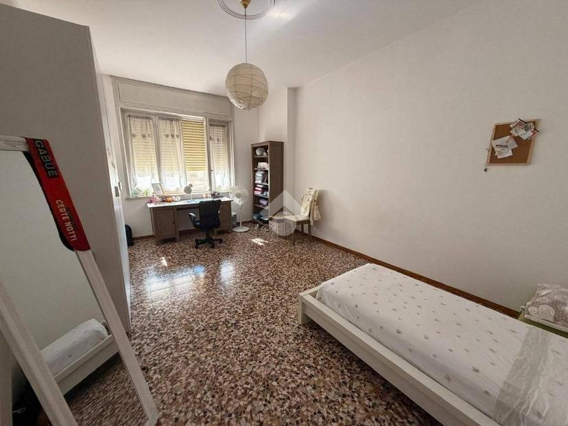Quadrilocale viale Camillo Golgi 35, Policlinico, Pavia — foto 23 di 24