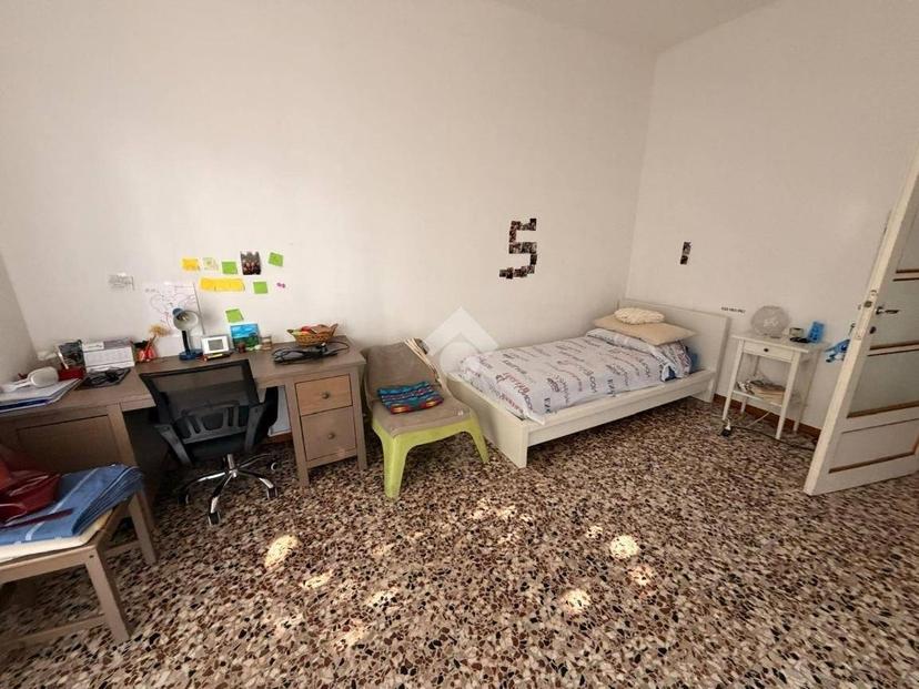 Quadrilocale viale Camillo Golgi 35, Policlinico, Pavia — foto 16 di 24