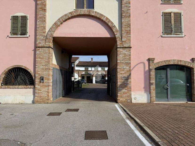 Trilocale piazza IV Novembre 3, Ovanengo, Orzinuovi — foto 10 di 17