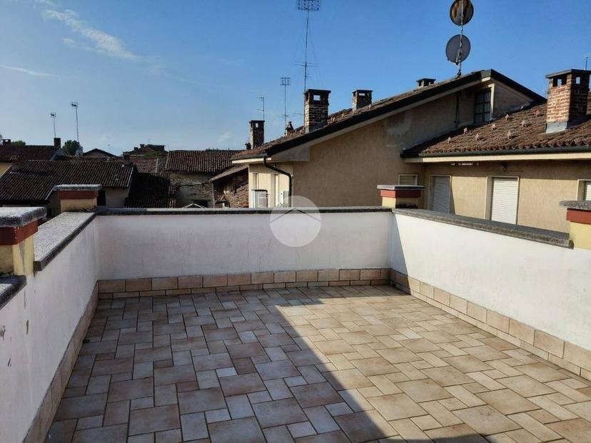 Monolocale via Roma 3, Centro, Trinità — foto 8 di 15