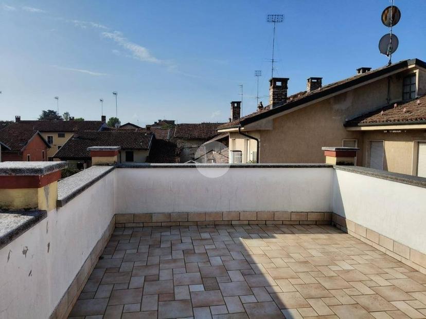 Monolocale via Roma 3, Centro, Trinità — foto 2 di 15