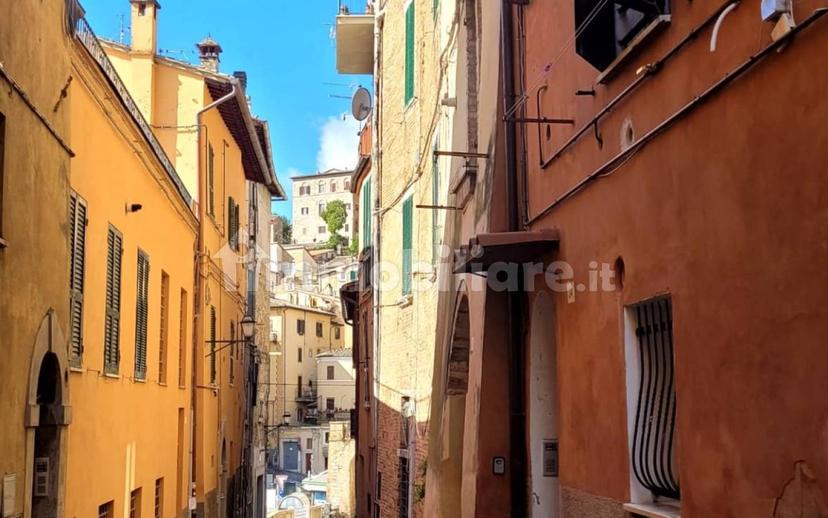Bilocale via del Pasticcio, Centro Storico, Perugia — foto 2 di 23