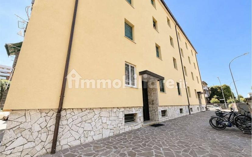 Trilocale San Donato – Ristrutturato Con Balcone, San Donato, Bologna — foto 13 di 24