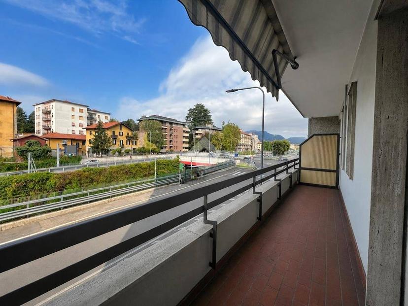 Monolocale via Alfredo Catalani 1, Giubiano - San Carlo, Varese — foto 4 di 17