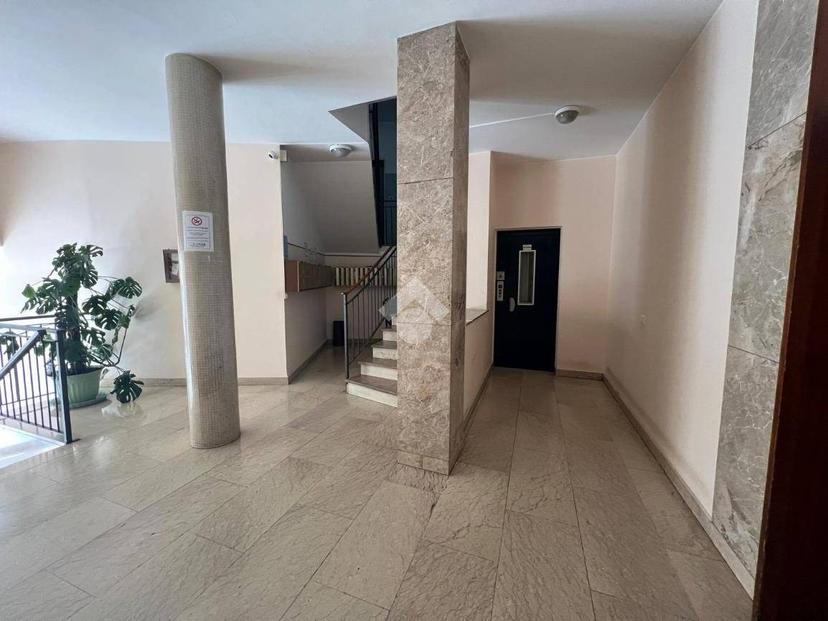 Monolocale via Alfredo Catalani 1, Giubiano - San Carlo, Varese — foto 3 di 17