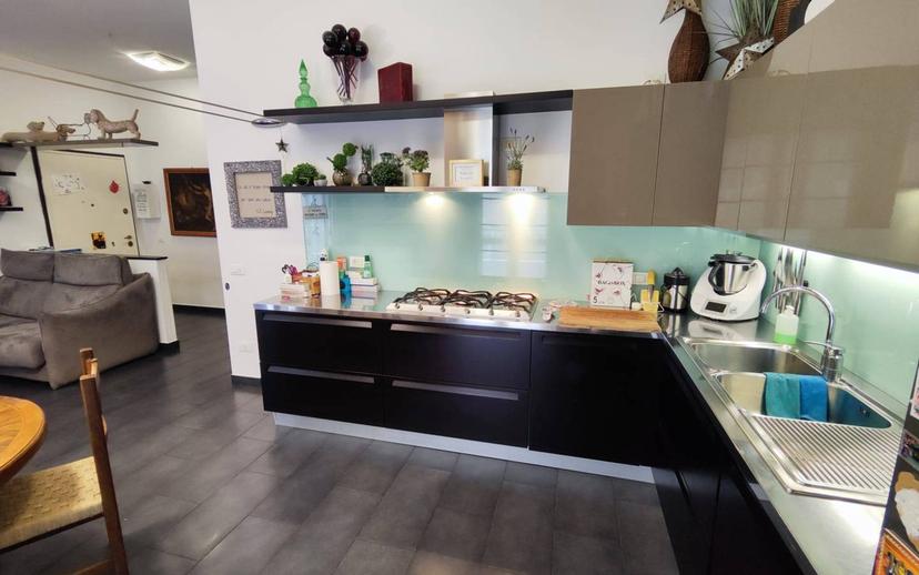 Quadrilocale via Patrioti, Centro, Albenga — foto 6 di 19
