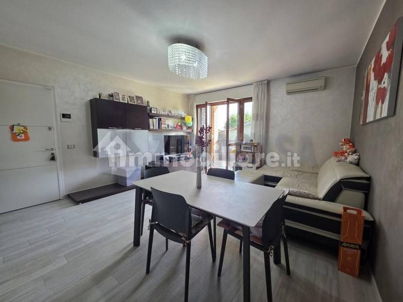 Trilocale via Carlo Pisacane, Centro, Mornago — foto 2 di 52