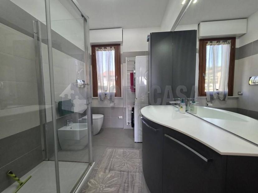 Trilocale via Carlo Pisacane, Centro, Mornago — foto 33 di 52