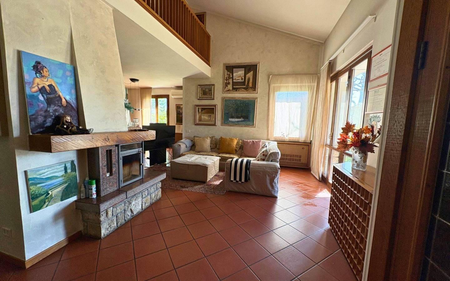 Villa bifamiliare, buono stato, 307 m², Flero