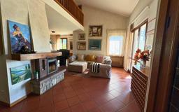 Villa bifamiliare, buono stato, 307 m², Flero