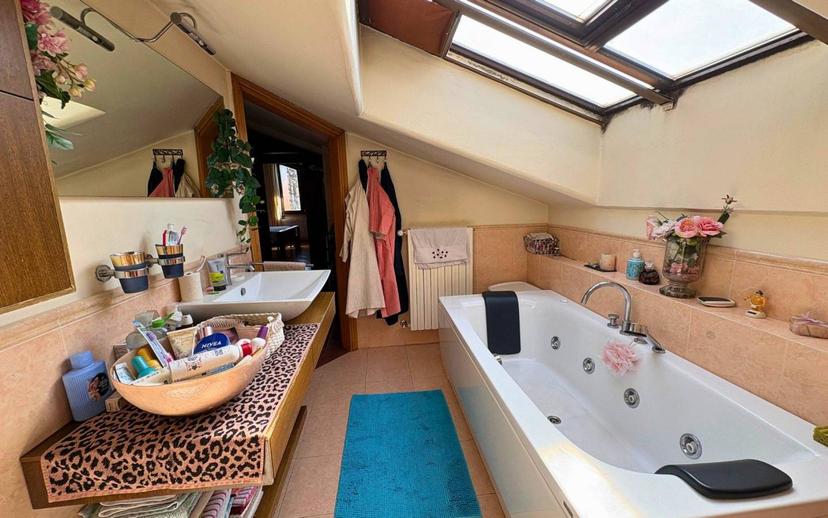 Villa bifamiliare, buono stato, 307 m², Flero — foto 33 di 41