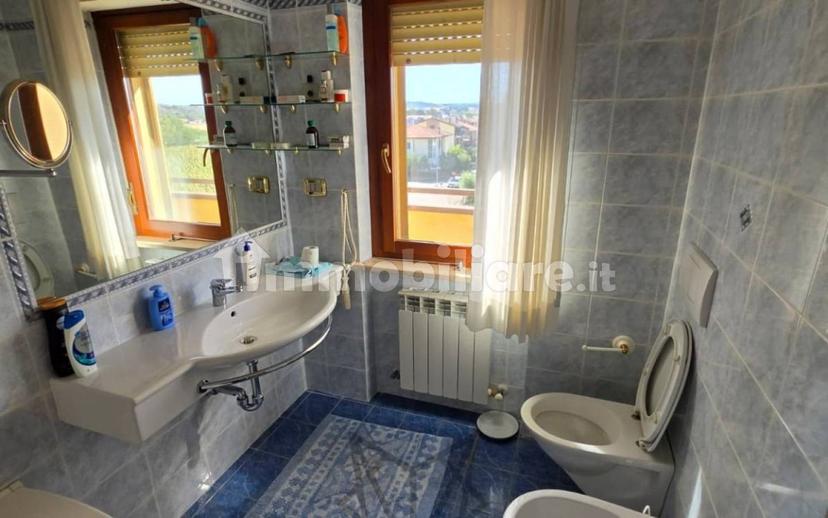 Attico ottimo stato, 145 m², Bastia Umbra — foto 22 di 30