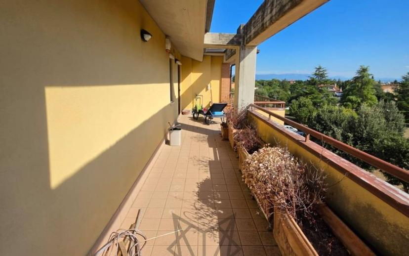 Attico ottimo stato, 145 m², Bastia Umbra — foto 21 di 30