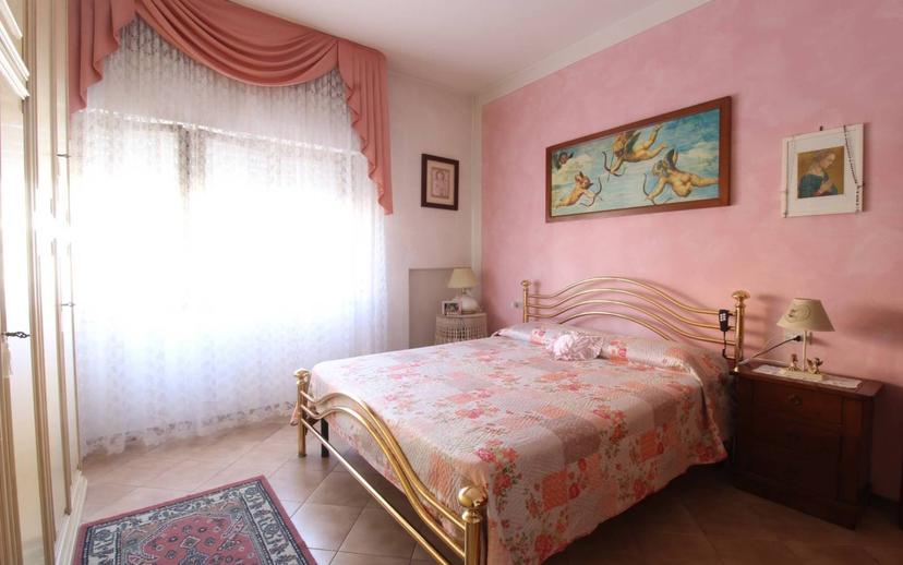 Appartamento via San Crespino 10, Centro, Lamporecchio — foto 2 di 43