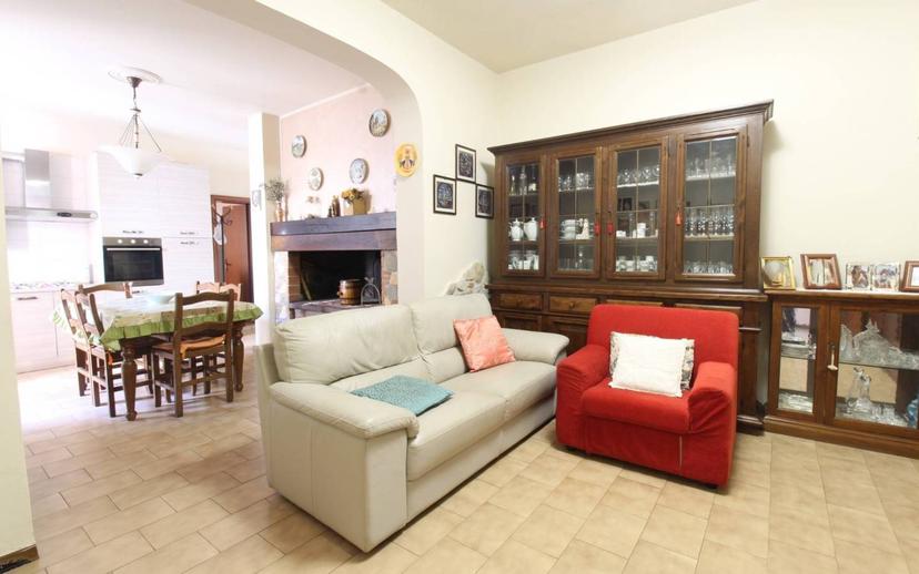 Appartamento via San Crespino 10, Centro, Lamporecchio — foto 25 di 43