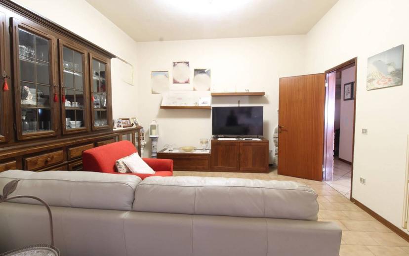 Appartamento via San Crespino 10, Centro, Lamporecchio — foto 41 di 43