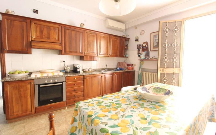Appartamento via San Crespino 10, Centro, Lamporecchio — foto 10 di 43