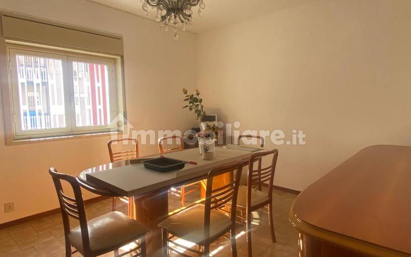 Quadrilocale viale delle Medaglie D'Oro 90, Ferrarotto - Acquedotto Greco, Catania