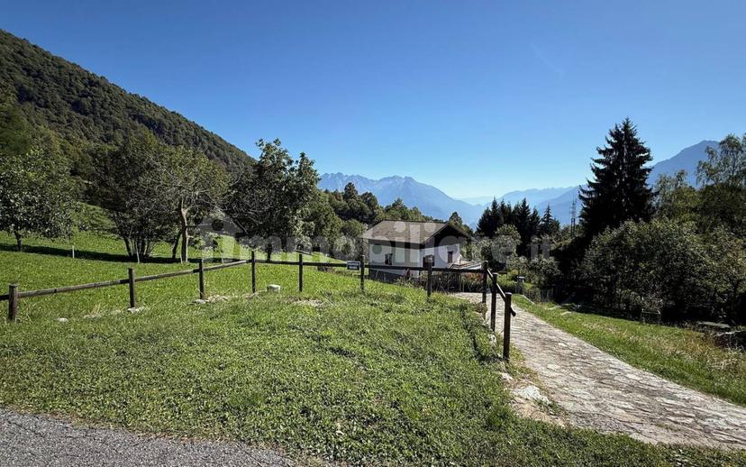 Villa unifamiliare via ai Monti, Gravedona ed Uniti — foto 7 di 39