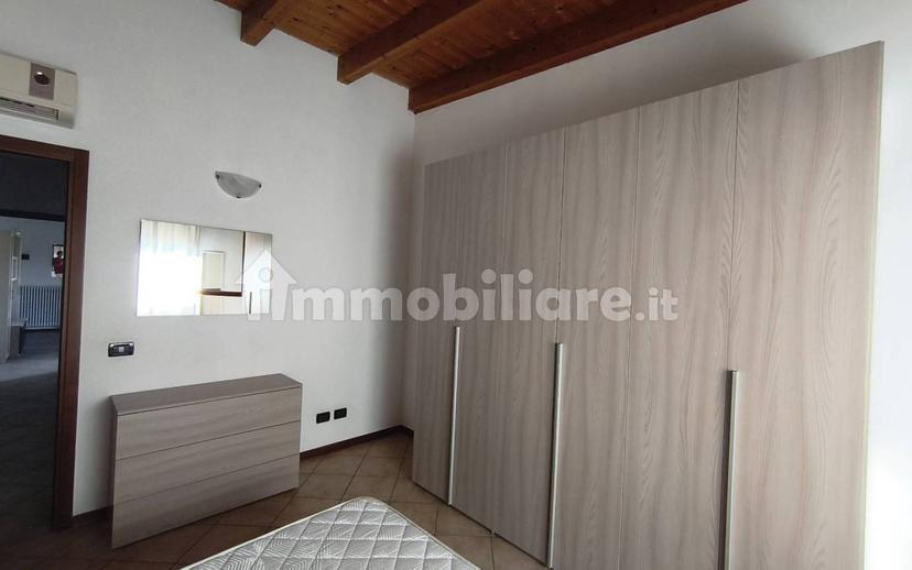 Quadrilocale via Cornelio Bentivoglio, Carrozzone, Reggio Emilia — foto 15 di 20