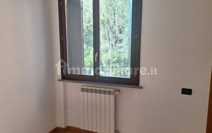 Trilocale via Garzoneri, Treviglio — foto 14 di 16