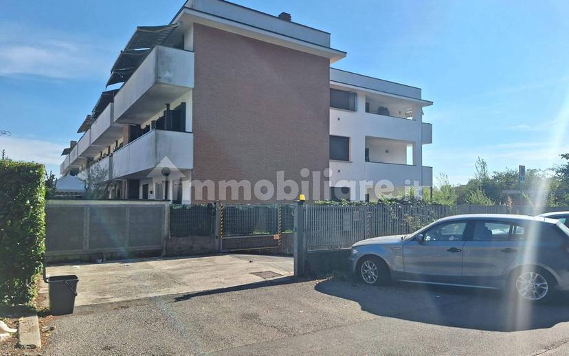 Trilocale via Garzoneri, Treviglio — foto 5 di 16