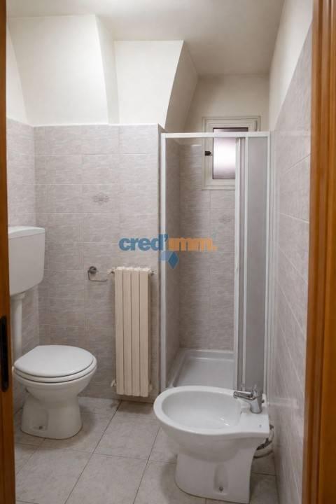 Bilocale Vico Simone 4, Bisceglie — foto 4 di 10